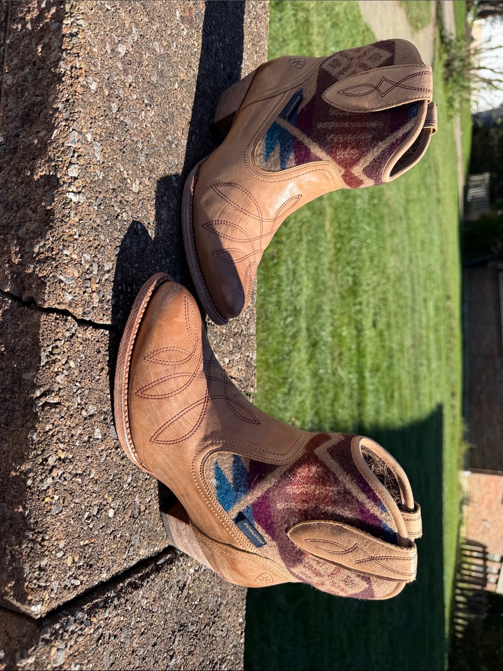 Ariat Meadow Pendleton boots vintage